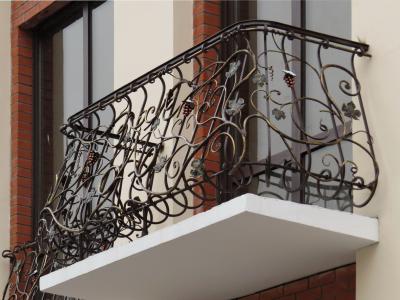 Кованый балкон Виноградная лоза